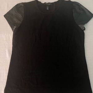 WHITE HOUSE BLACK MARKET TOP